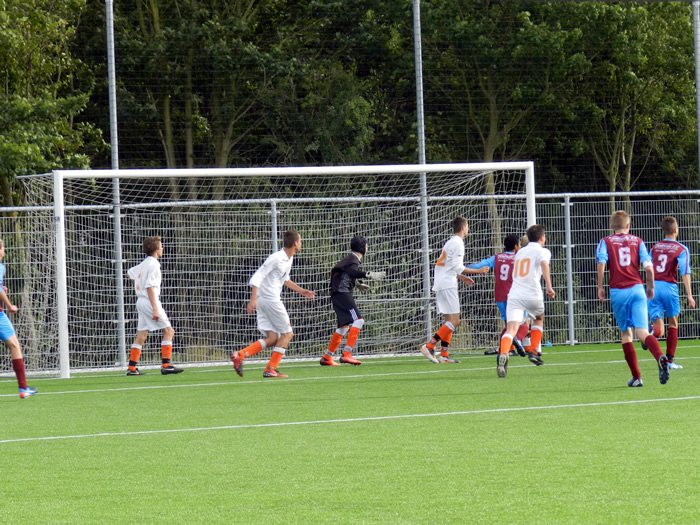 Overbos B1 - BVC Bloemendaal B1
